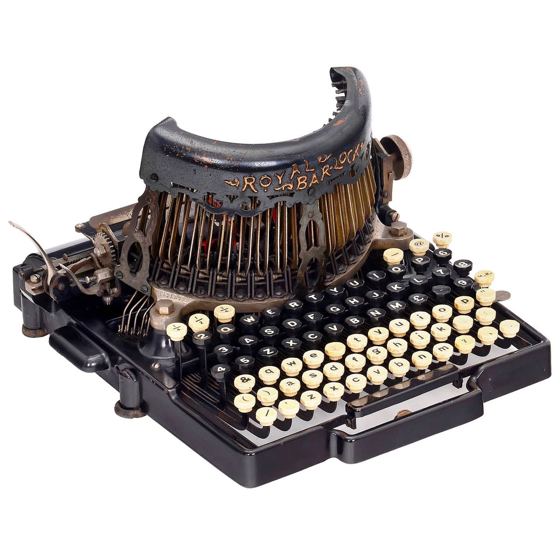 4 Mechanical Typewriters - 2