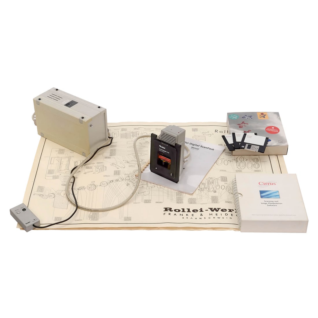 Rollei Digital ScanPack and Rolleiflex Drawings: Rollei Digital ScanPack and Rolleiflex Drawings Francke & Heidecke, Braunschweig. 1–7) Posters 61 x 85 cm (rolled) with all individual details of the models: Wide-angle Rolleiflex, Rolleiflex