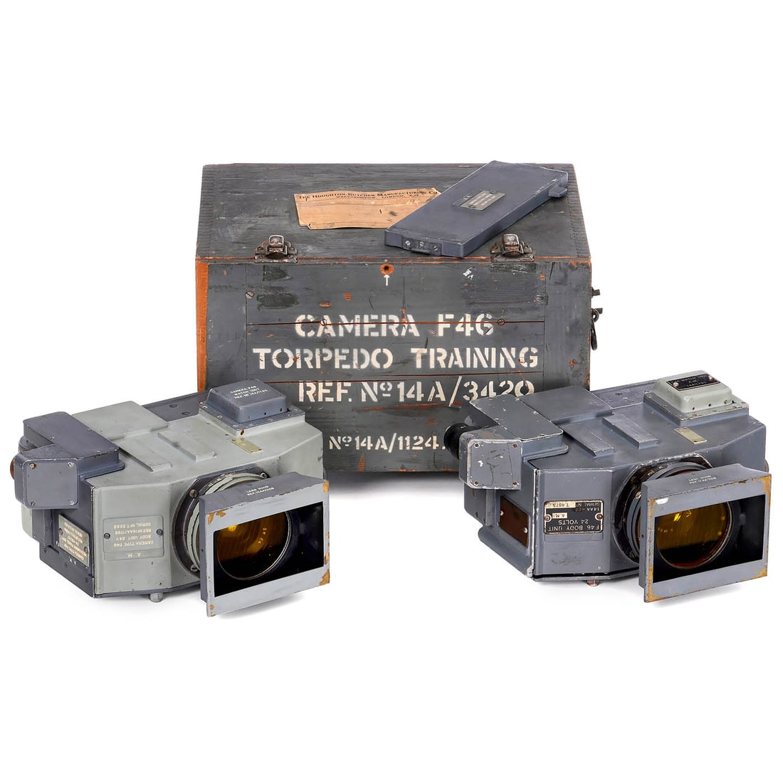 2 x Torpedo Training Camera Type F46, c. 1942: 2 x Torpedo Training Camera Type F46, c. 1942 A.M., England. Panoramic motor camera for 120 film in interchangeable cassettes for the 57 x 185 mm format with motor coupling, for 24V connection,