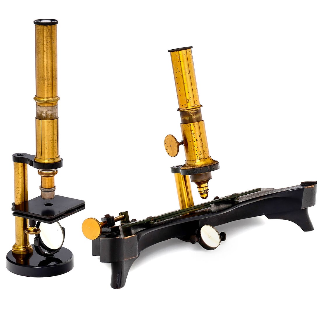Trichinella Microscope from Berlin, c. 1890–1910: Trichinella Microscope from Berlin, c. 1890–1910 Original lacquered brass with blackened hardwood table, height 8 ¼ in., one three-part combinable objective lens, one eyepiece, coarse