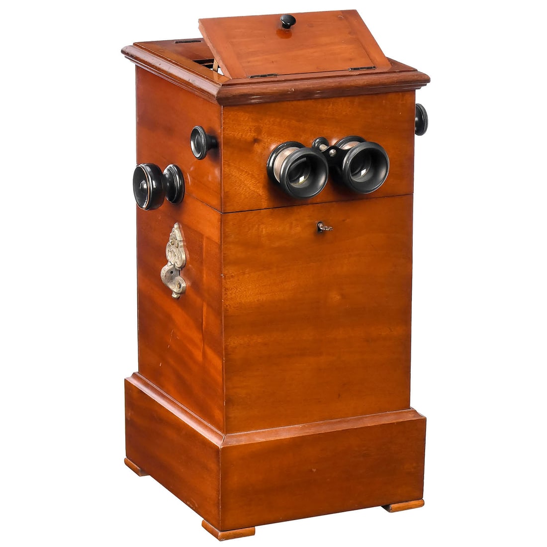 Table-Top Series Stereo Viewer (4.5 x 10.7), c. 1910 (1 of 1)