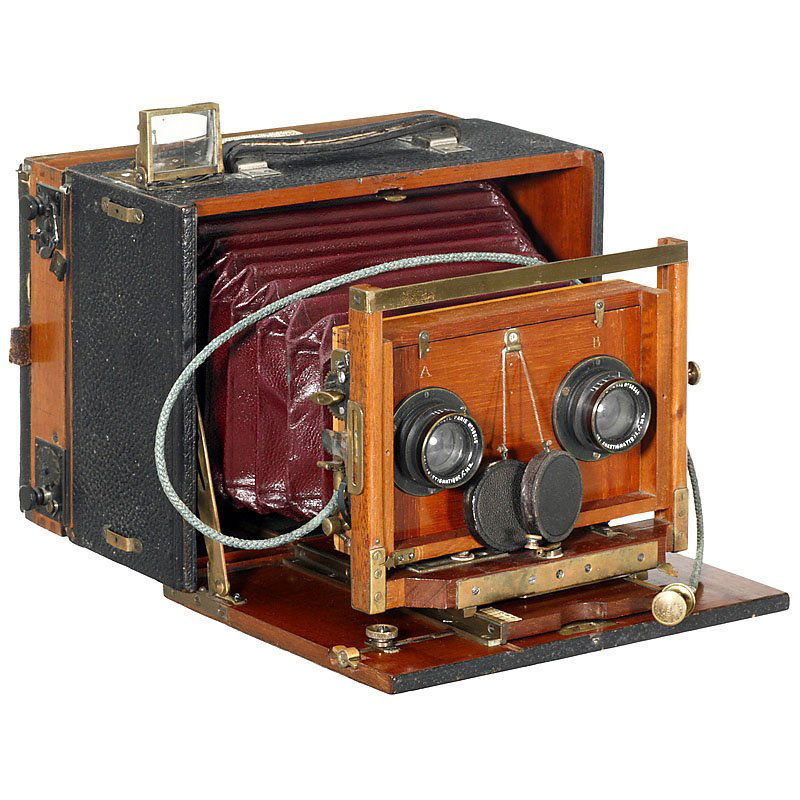 French 13 x 18 cm Stereo Camera, c. 1900: French 13 x 18 cm Stereo Camera, c. 1900 Unmarked, but inside: Alfred Lieutier. Size 13 x 18 cm, black leather covering, dark-red bellows, 2 x Anastigmatique 14 cm by Steinheil, Paris. 2 focal plane s