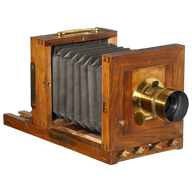 Wet-Plate Field Camera 12 x 12 cm by Carpentier, c.1865: Wet-Plate Field Camera 12 x 12 cm by Carpentier, c. 1865 Carpentier, Lyon. Size 12 x 12 cm, solid tropical wood with brass fittings in excellent condition, black bellows, extended length of the base 1