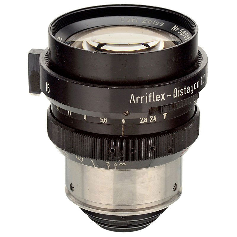 Movie Lens, c. 1970: Movie Lens, c. 1970 Carl Zeiss, Oberkochen, Germany. Distagon 1:2/16 mm, with Arri-ST mount, no. 5870952. Filmobjektiv, um 1970 Carl Zeiss, Oberkochen. Distagon 1:2/16 mm (Arri-ST-Fassung), Nr. 587095