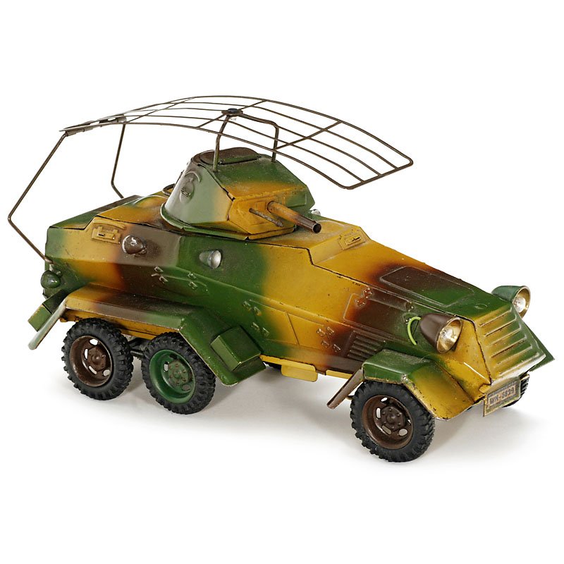 Lineol Armoured Scout Car, c. 1938: Lineol Armoured Scout Car, c. 1938 Mimicry, 3 axles, clockwork, electric light, turnable turret with spring-operated gun, length 10 1/5 in., working. Panzerspähwagen "Lineol", um 1938 Mimikry, 3-achs