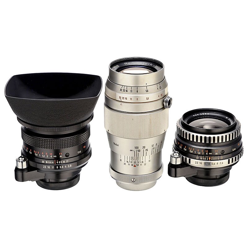 Rodenstock-Yronar 3,5/135 mm and 2 x Flektogon 2,8/35: Rodenstock-Yronar 3,5/135 mm and 2 x Flektogon 2,8/35 mm 1) Rodenstock, Munich. Yronar 3,5/135 mm A, no. 2785706, chrome, clean optics, 2 caps. – 2) Zeiss, Jena. Flektogon 2,8/35 mm, no. 8409869, re