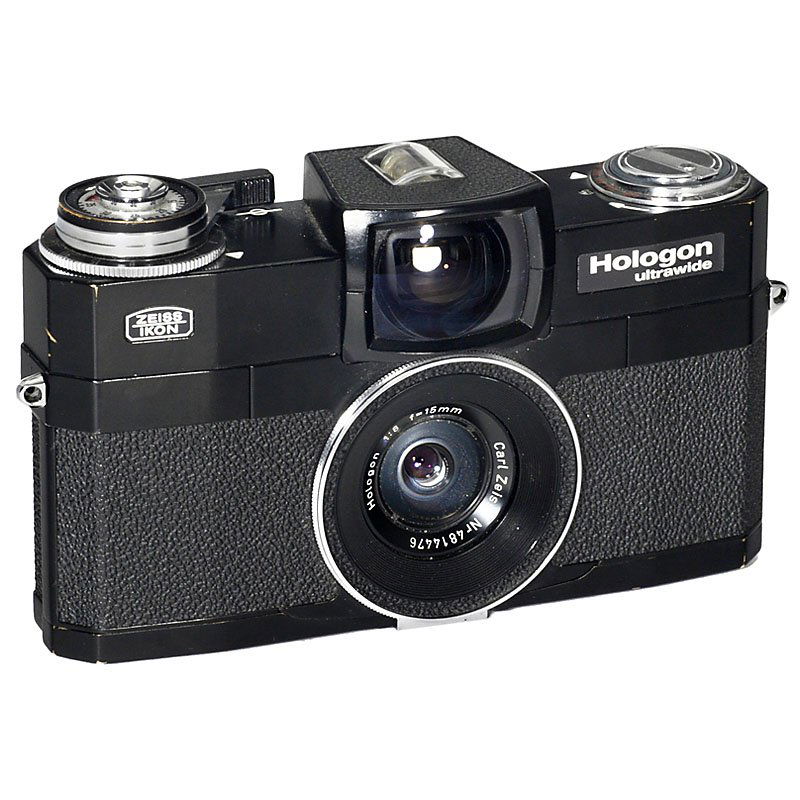Zeiss Ikon Hologon Ultrawide, 1970: Zeiss Ikon Hologon Ultrawide, 1970 Zeiss Ikon, Stuttgart. No. P 75503, Hologon 8/15 mm, no. 4814476, with lens cap. Very rare. Zeiss Ikon Hologon Ultrawide, 1970 Zeiss Ikon, Stuttgart. Nr. P 75503, Ho