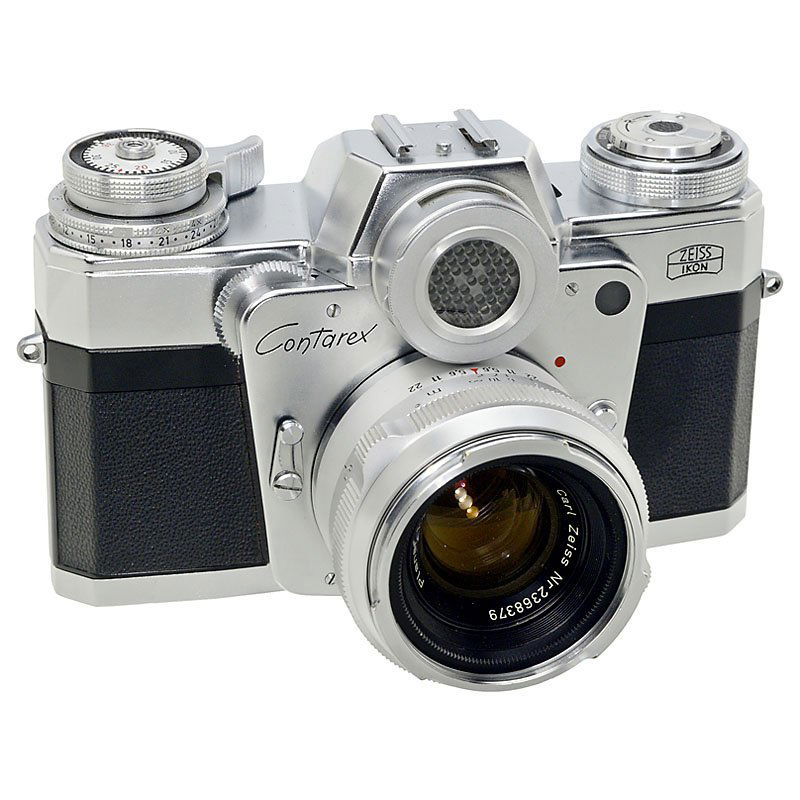 Contarex I "Bull's Eye", Planar 2/50 mm, 1964: Contarex I "Bull's Eye", Planar 2/50 mm, 1964 Zeiss Ikon, Stuttgart. No. Z 19880, 2nd version (but without titeling device), light meter working. With Planar 2/50 mm, no. 2368379. Body and lens in exc