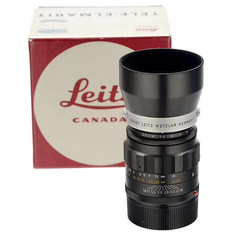 Leitz Tele-Elmarit 2,8/90 mm (M), 1968: Leitz Tele-Elmarit 2,8/90 mm (M), 1968 Leitz, Canada No. 2257900, five-element design, black. With lens hood 12575, 2 caps and original box. Like new! Leitz Tele-Elmarit 2,8/90 mm (M), 1968 Leitz, Can