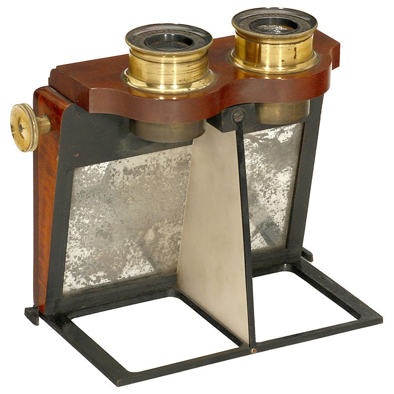 Smith Beck & Beck Hand-Held "Stereoscope", c. 1870: Smith Beck & Beck Hand-Held "Stereoscope", c. 1870 Smith Beck & Beck, London. For 9x18cm transparencies and cards, polished wood with lacquered brass oculars, focusing with rack-and-pinion movement, b