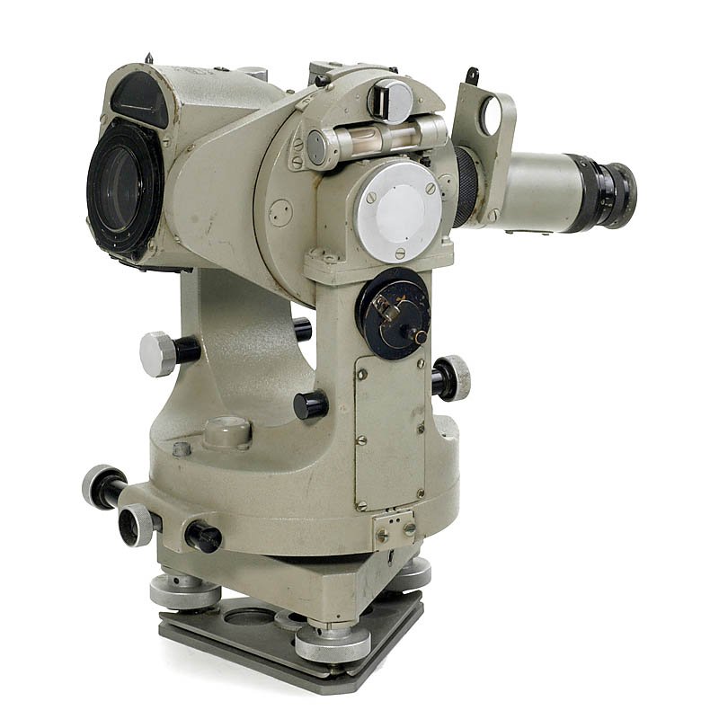 Redta Reduction Tacheometer Theodolite, c. 1930: Redta Reduction Tacheometer Theodolite, c. 1930 Carl Zeiss, Jena; no. 60593, for distance measuring, height: 11 ¾ in., with accessories in wooden box. Reduktions-Tachymeter-Theodolit "Redta", um 193