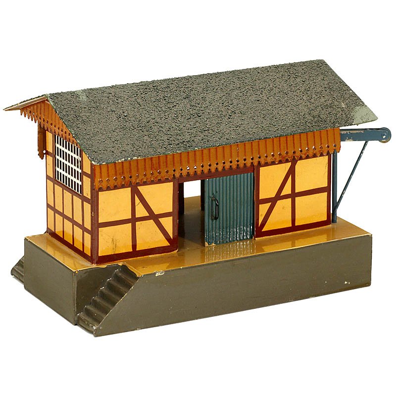 Märklin Goods Station No. 2106/0, Gauge 0, c. 1930: Märklin Goods Station No. 2106/0, Gauge 0, c. 1930 Hand-japanned tin, 2 sliding doors, crane missing hook, size 8 x 5 x 5 ½ in. Güterschuppen "Märklin" Nr. 2106/0 Spur 0, um 1930 Handlackiertes Bl