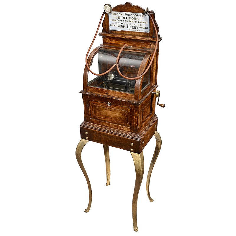 Rare Edison Coin-Op by Manhattan Phonograph Co., 1901: Rare Edison Coin-Op by Manhattan Phonograph Co., 1901 Coin-operated phonograph, manufactured by The Manhattan Phonograph Company, New York, fitted with an Edison "Suitcase" Standard mechanism modified