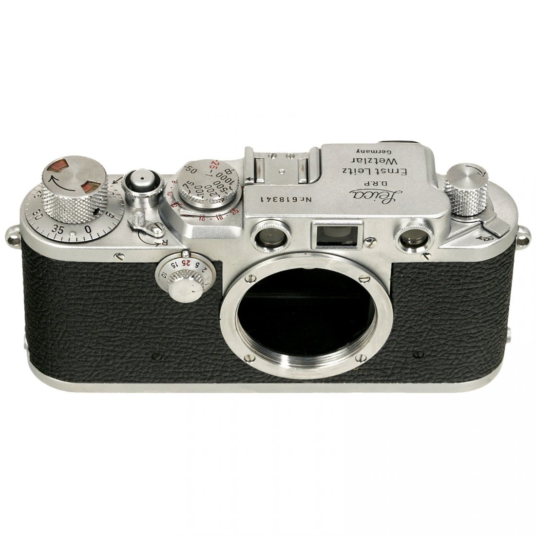 Leica IIIf, 1952: Leica IIIf, 1952 Leitz, Wetzlar. No. 618341, red-dial synchronization, 1 shutter curtain new, everything else in excellent condition. Leica IIIf, 1952 Leitz, Wetzlar. Nr. 618341, rote Kontaktzahlen, 1