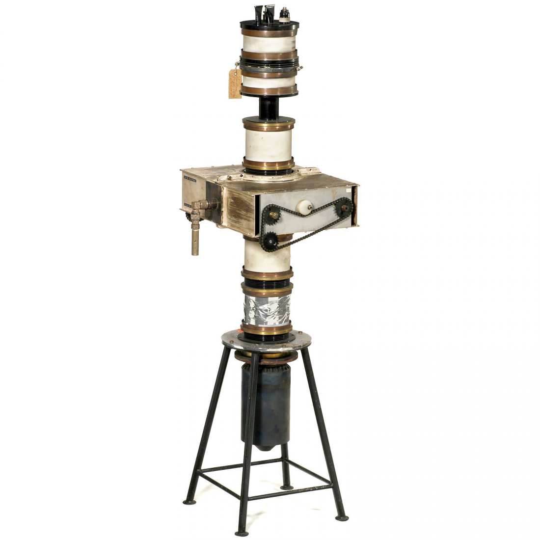 Television Transmitting Tube: Television Transmitting Tube From the Swiss transmitting station in St. Crischona; type MA 279 AMK4, no. 88, made in England by English Electric Valve Ltd. Fernseh-Sender-Endstufe Aus der Schweizer Se