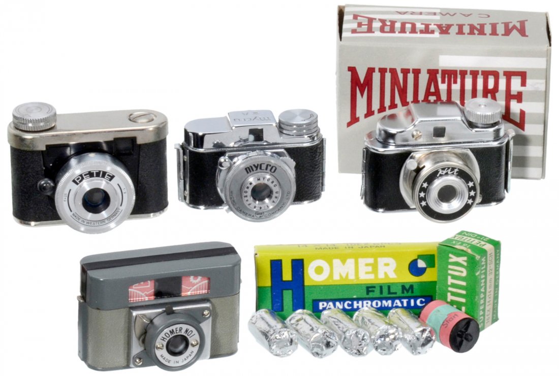 4 Subminiature Cameras (14 x 14 mm) (1 of 1)
