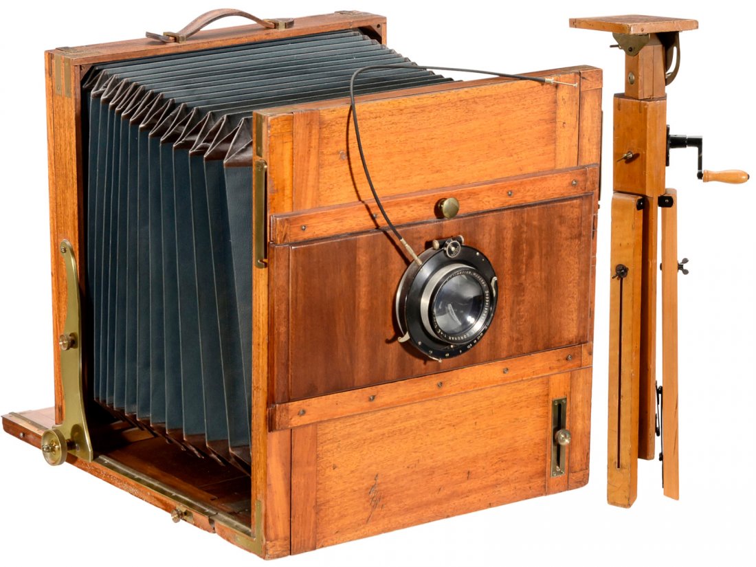 Studio Camera by Herbst & Firl, c. 1910 (1 of 3)