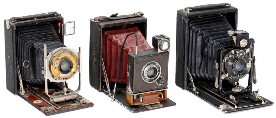 3 Folding-Bed Plate Cameras (1 of 1)