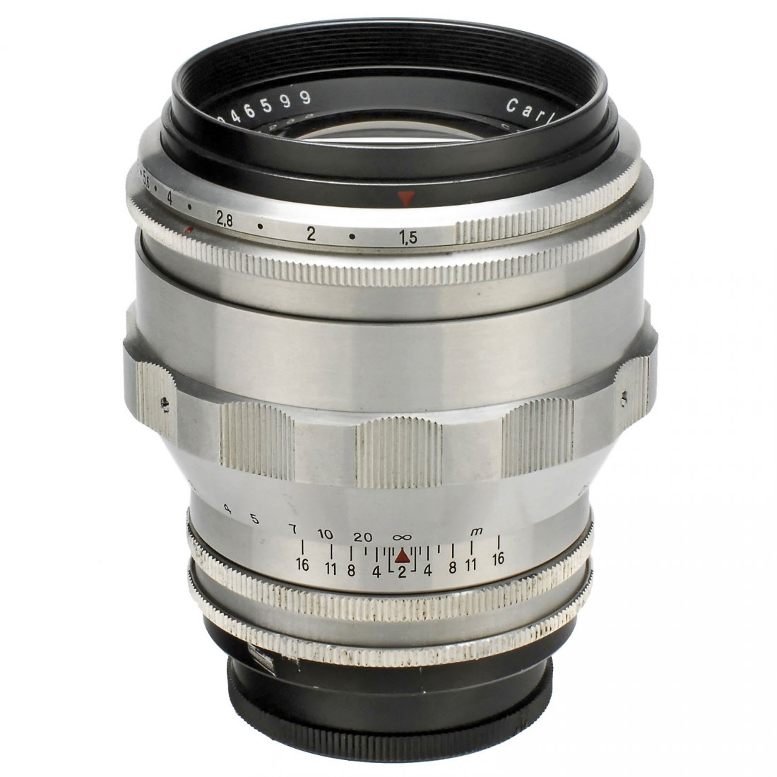 Biotar 1,5/75 mm T (M42 Screw-Mount), 1954: Biotar 1,5/75 mm T (M42 Screw-Mount), 1954 Carl Zeiss Jena. No. 3946599, preset diaphragm, aluminum body, with only a few of the typical air bubbles, helical focusing minimally stiff, otherwise in exc