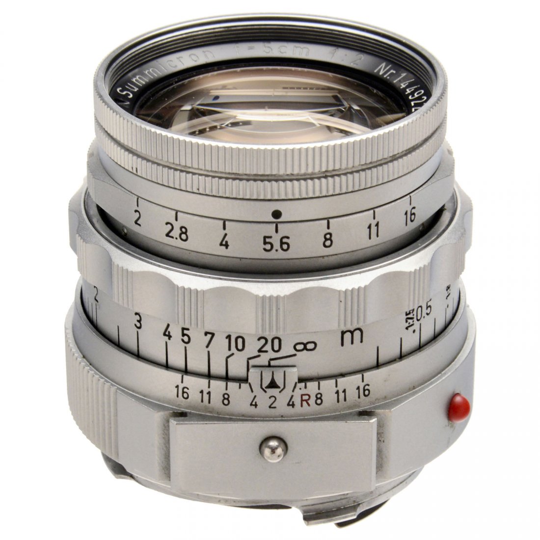 Dual-Range Summicron 2/5 cm, 1956: Dual-Range Summicron 2/5 cm, 1956 Leitz, Wetzlar. No. 1449225, meter scale, early version with engraved reproduction ratios, with front cap and box. Nah-Summicron 2/5 cm, 1956 Leitz, Wetzlar. Nr. 1449