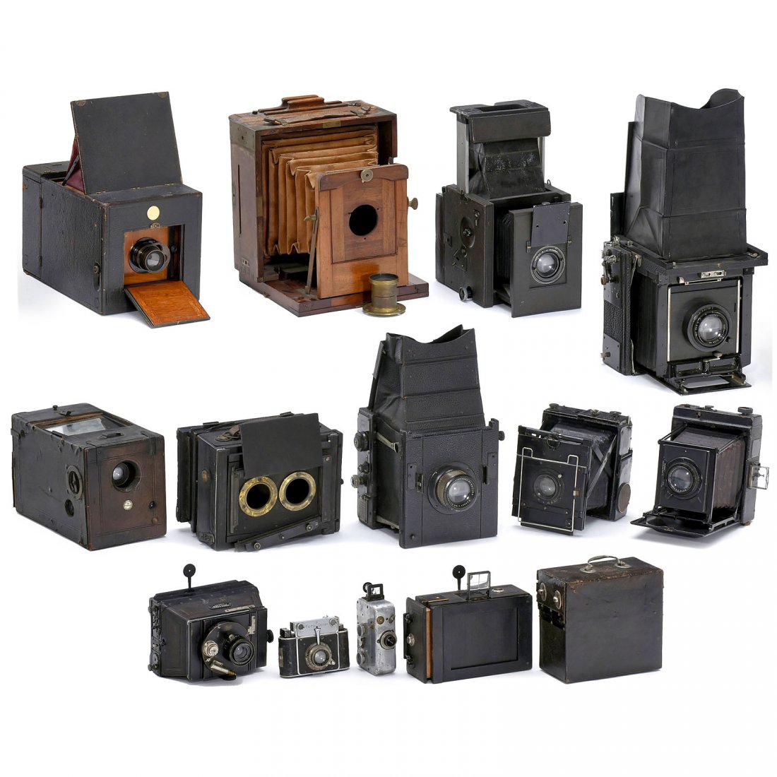 Mixed Lot of Cameras: Mixed Lot of Cameras Stereo camera, SLR camera, plate camera, strut camera, magazine camera, rollfilm camera, field camera. – All cameras imperfect or spare parts. – Have a look! Lot verschiedener
