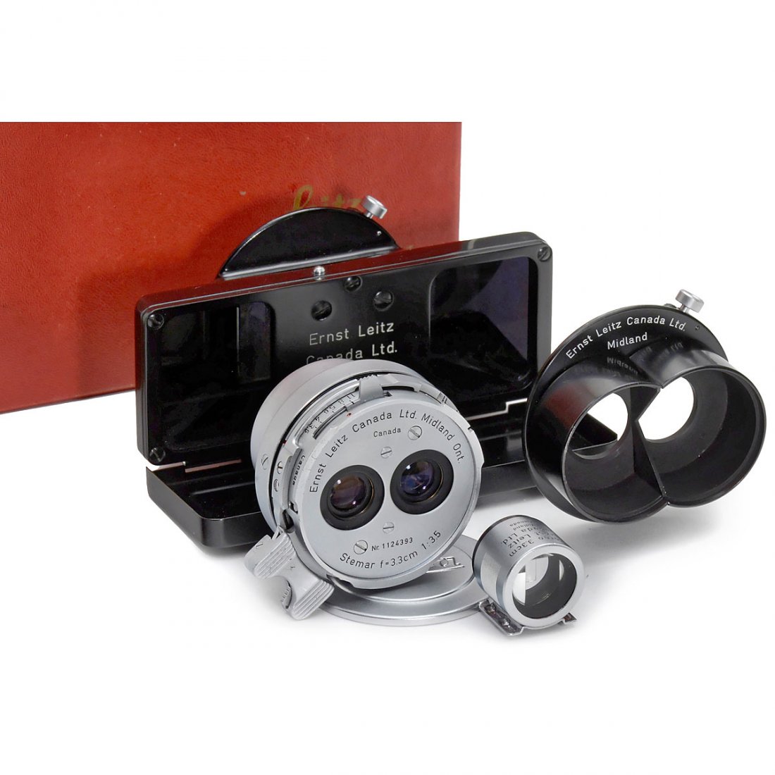 Leitz Stemar 3,3 cm: Leitz Stemar 3,3 cm Leitz, Canada. Complete STEMAR system OIRZO-M for Leica M, feet scale, twin lens Stemar f=3.3 cm 1:3,5 with caps, prism with cap, hood OIGEO and stereo finder OIDYO. All together i
