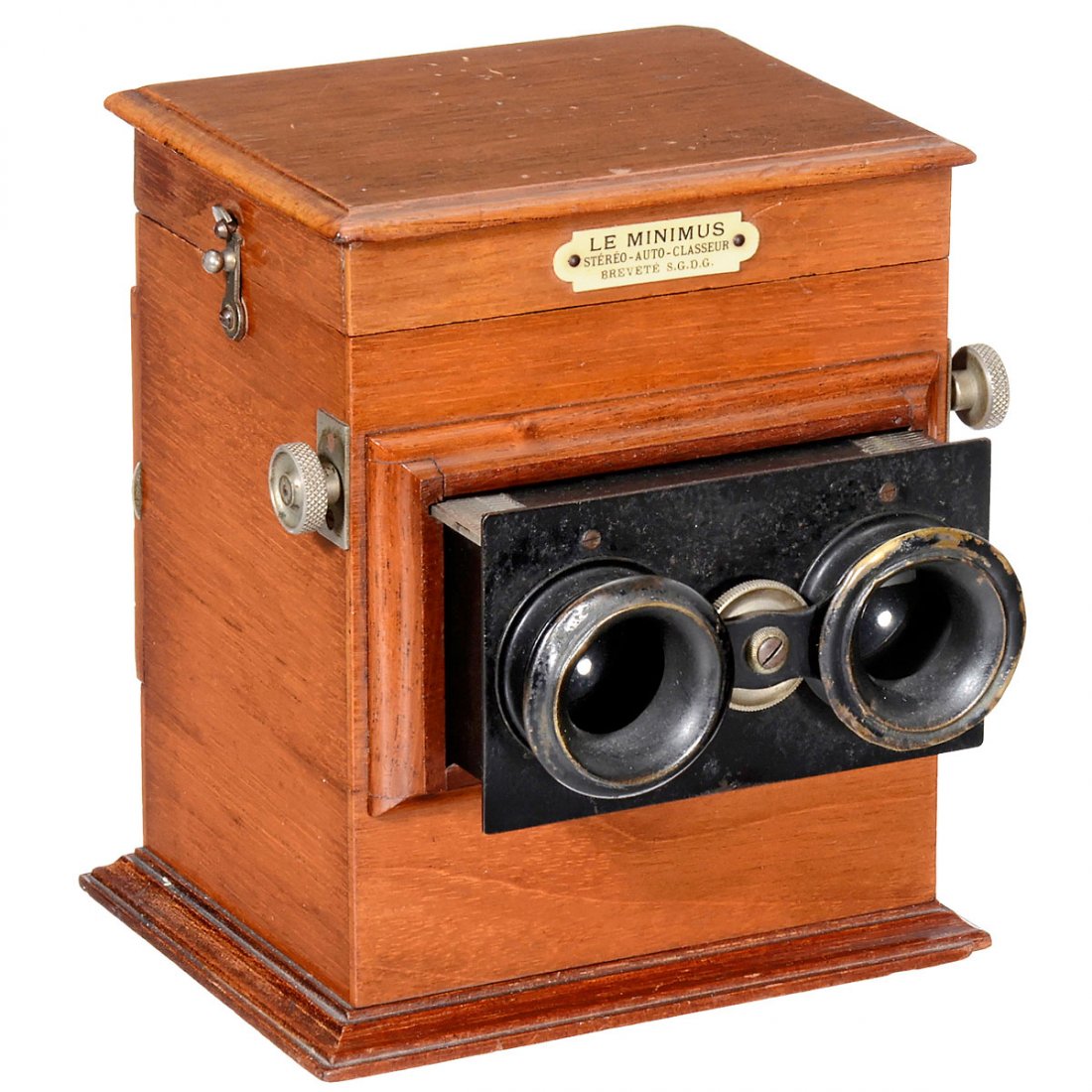 "Le Minimus" Table-Top Stereo Viewer, 1907 onwards: "Le Minimus" Table-Top Stereo Viewer, 1907 onwards Small French stereoscope for 45 x 107 mm glass slides, patented 23. Feb. 1907 by Lucien Bize and Simeon-Louis Claparède, magazine for 24 slides, foc
