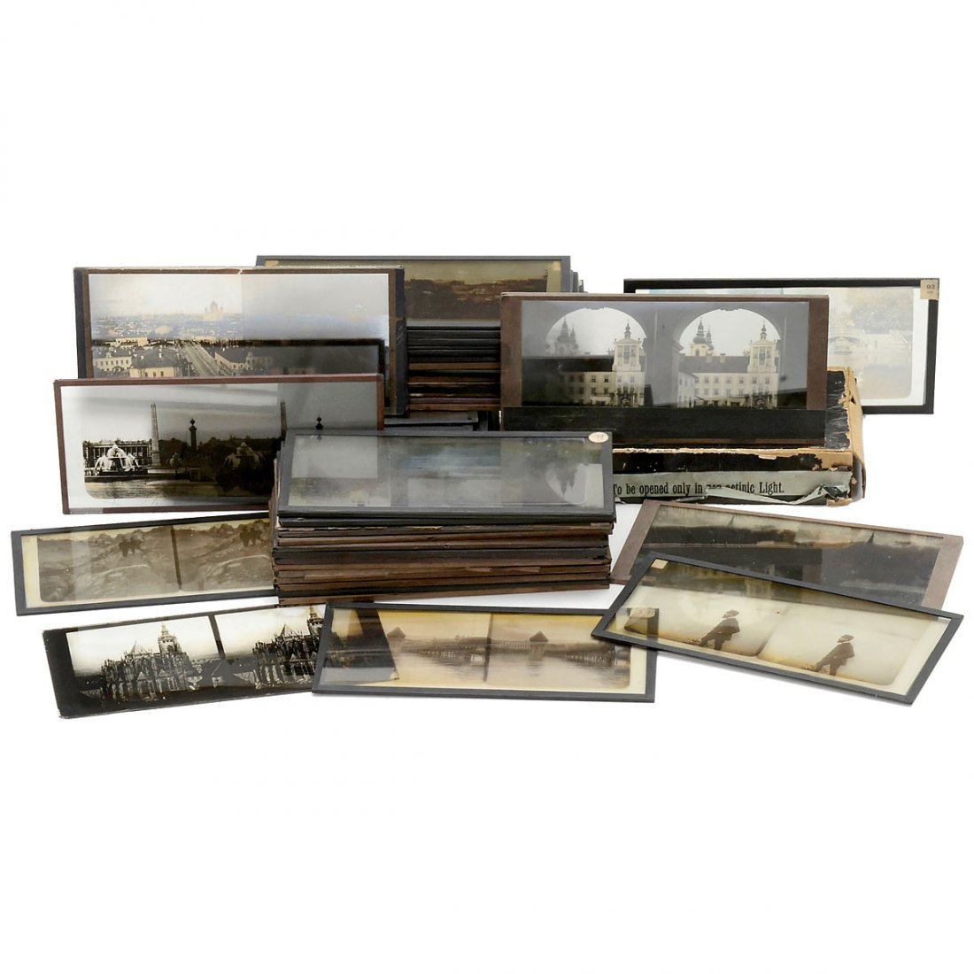 Stereo Images Kaiserpanorama, Weltpanorama and others,: Stereo Images Kaiserpanorama, Weltpanorama and others, 8,5 x 17 cm, c. 1900 25 hand-colored stereo images Kaiserpanorama and Weltpanorama, 46 black-and-white stereo images, mostly Switzerland. Stereob