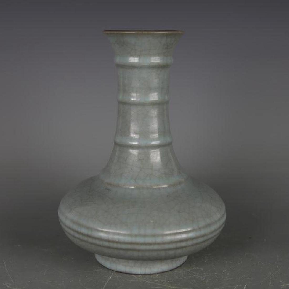 Chinese Guan Yao Glazed Vase (1 of 4)