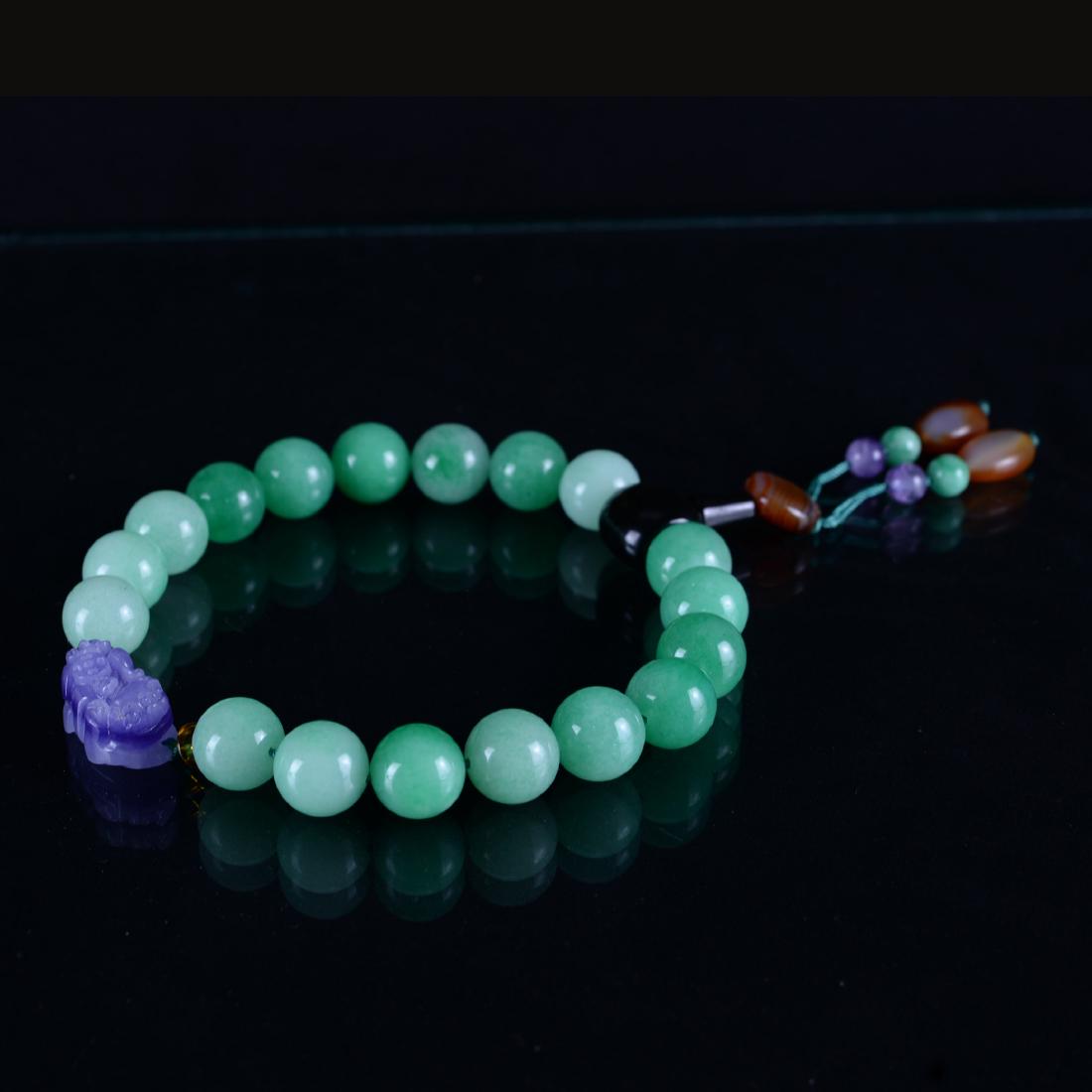 Chinese Jadeite Prayer Beads (1 of 4)