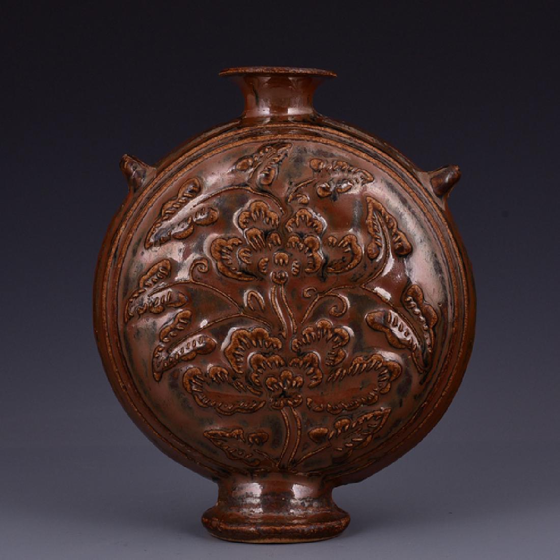 Chinese Ding Ware Flat Bottle (1 of 6)