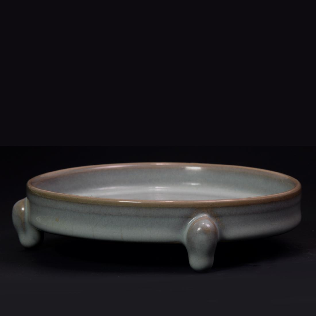 CHINESE RU-WARE TRIPOD PORCELAIN WASHER (1 of 5)