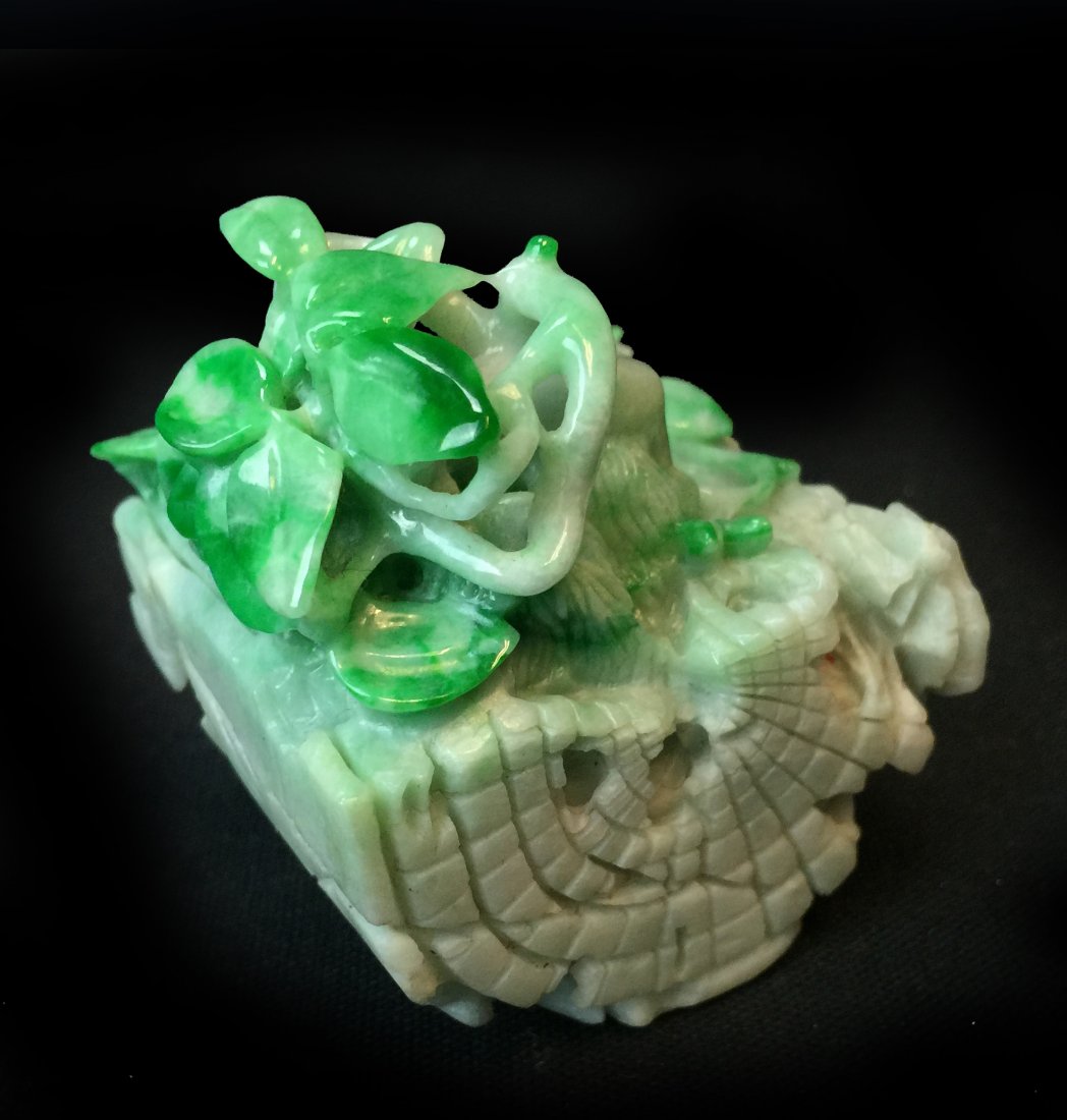Chinese Jadeite Ornament (1 of 3)