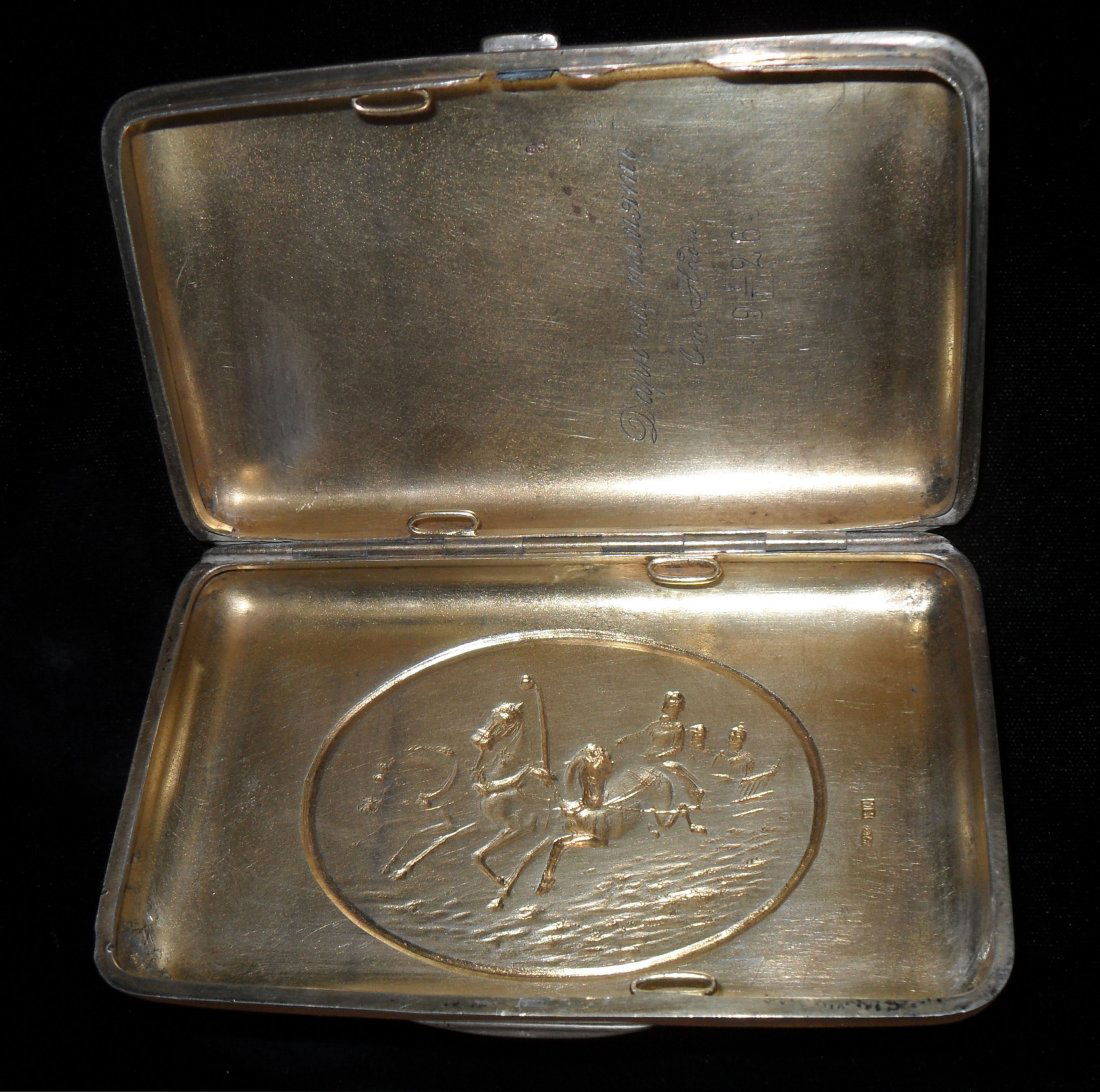 A RUSSIAN ANTIQUE SILVER CIGERATTE CASE: Russian silver cigarette case 84, 194gram, 4 Â½ x 2 Â¾ in