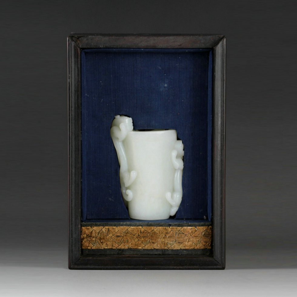 Chinese Jade Brush Pot (1 of 7)