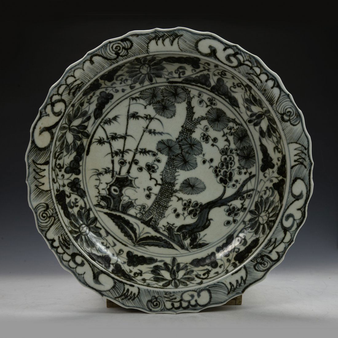 Chinese Blue and White Charger (1 of 4)