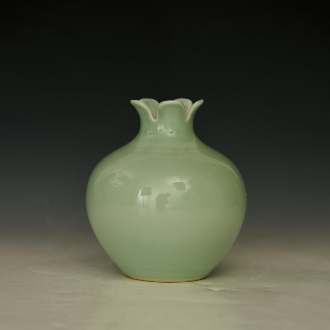 Chinese Longquan Celadon Vase (1 of 5)