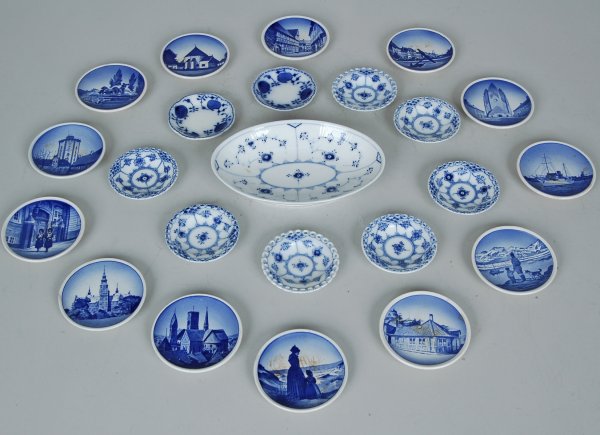 Large Lot Of Danish China: Large Lot Of Danish China Consisting of 13 beehive marked topical scenic decorated butter dishes. Also seven Royal Copenhagen onion pattern butter dishes, B & G onion pattern oval dish, L. 7"