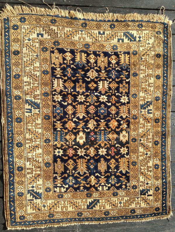 ANTIQUE SHIRVAN CARPET 2' 10" X 3' 6": ANTIQUE SHIRVAN CARPET 2' 10" X 3' 6"