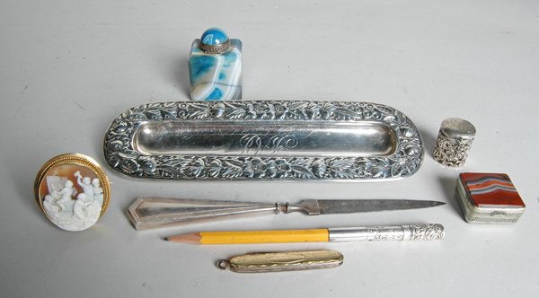 8 PCS. JEWELRY, OVAL CAMEO BROACH GOLD FRAME, : STERLING SILVER & STONE MOUNTED SNUFF BOX, SMALL STONE INKWELL, STERLING SILVER REPOUSSE PEN TRAY, PENCIL & PEN KNIFE & STERLING NAIL FILE. Property from the estate of Elinor Hubley Cann, Hubley Aucti