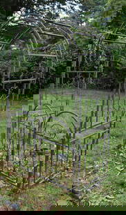CHOICE ARCH DECORATED TUBULAR STEEL GARDEN TRELLIS: Choice Arch Decorated Tubular Steel Garden Trellis with ornate scroll work design. Height 78" Width 53" Depth 23"