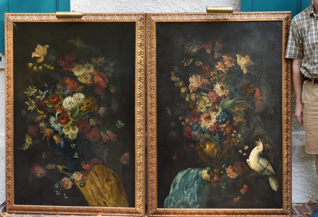 FINE PAIR OF CONTINENTAL FLORAL STILL LIFE PAINTINGS (1 of 8)