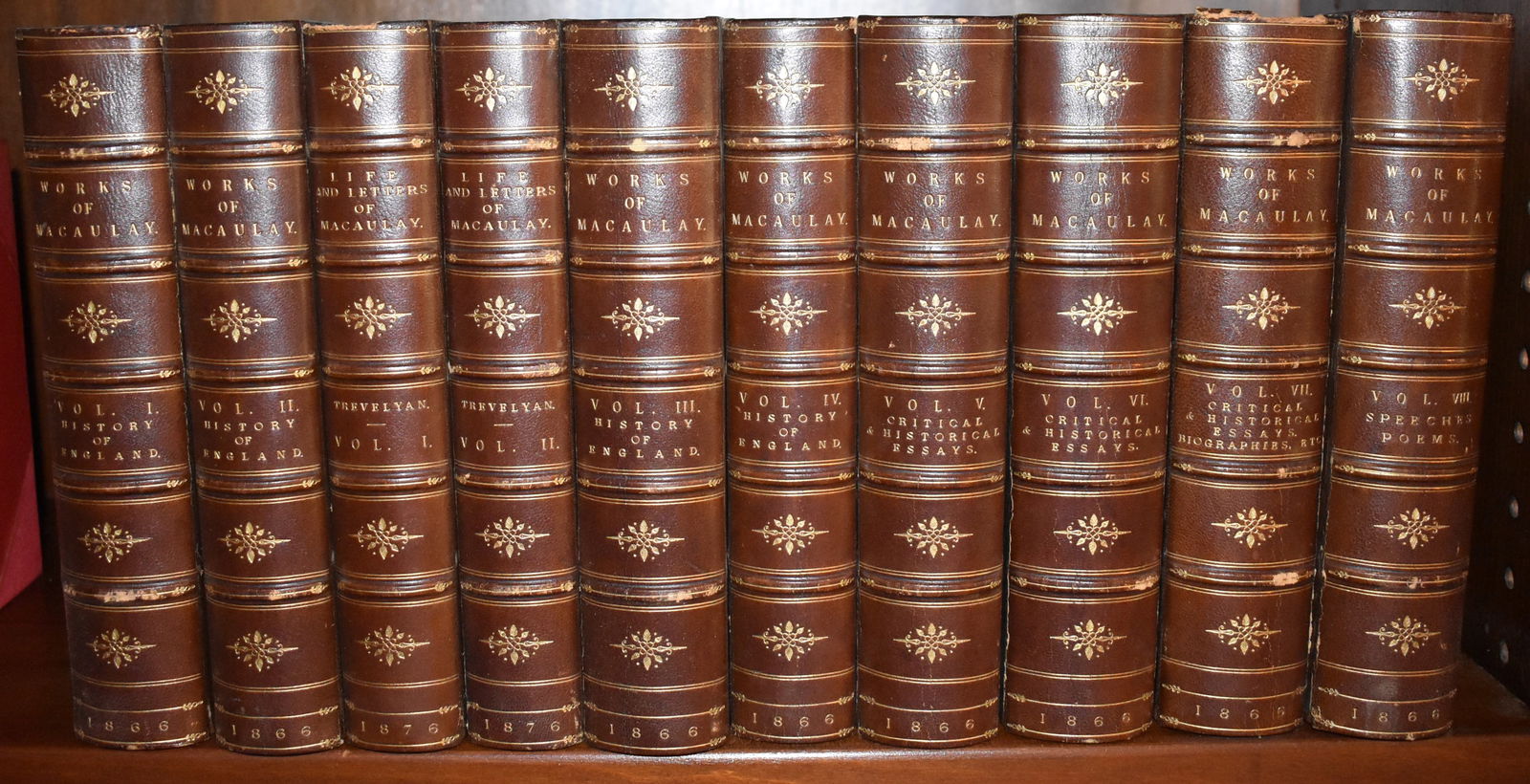 FINE BINDINGS: "WORKS OF MACAULAY" 10 VOLUMES (1 of 3)