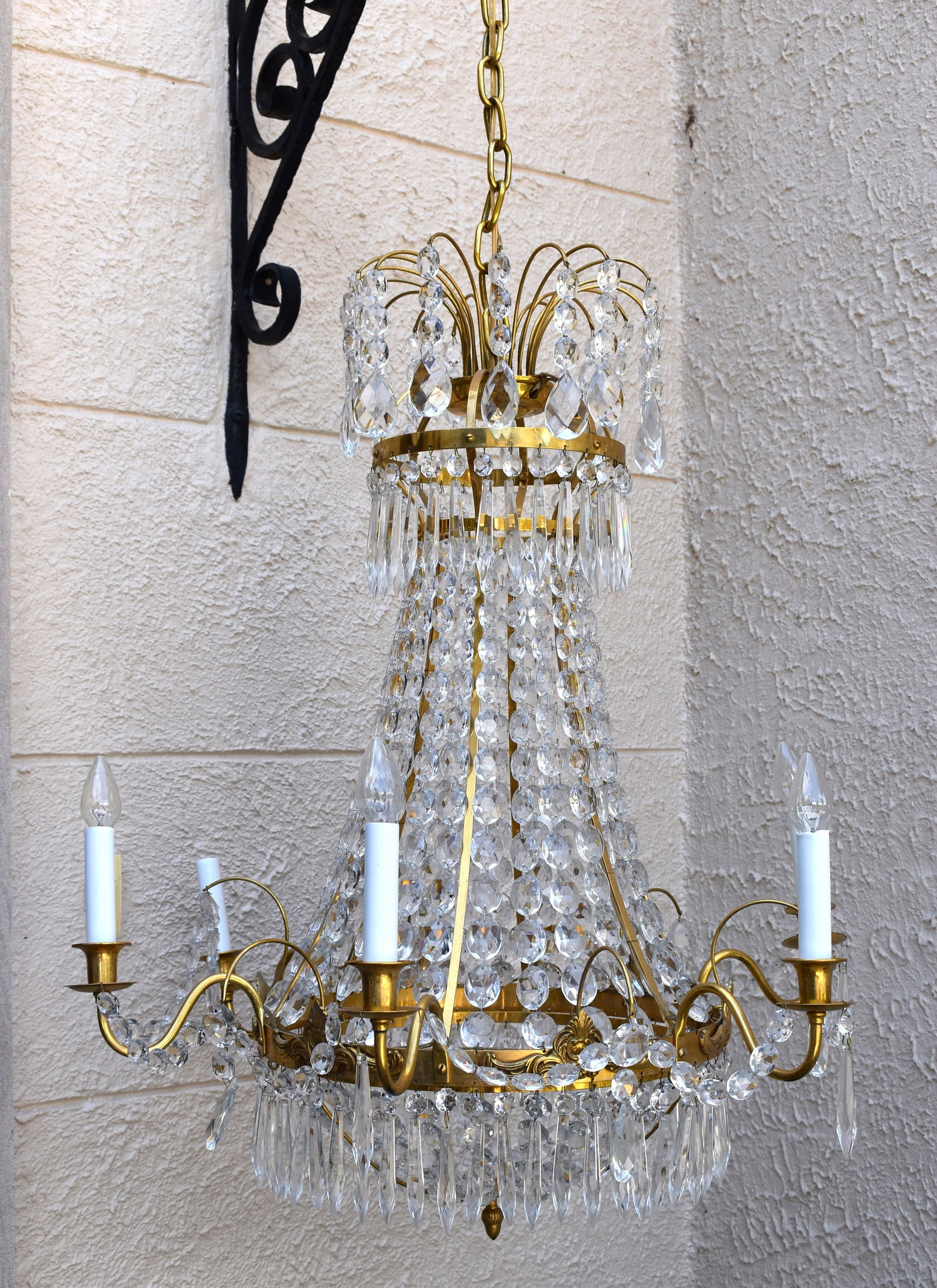 FINE FRENCH GILT BRASS CUT CRYSTAL CHANDELIER (1 of 4)