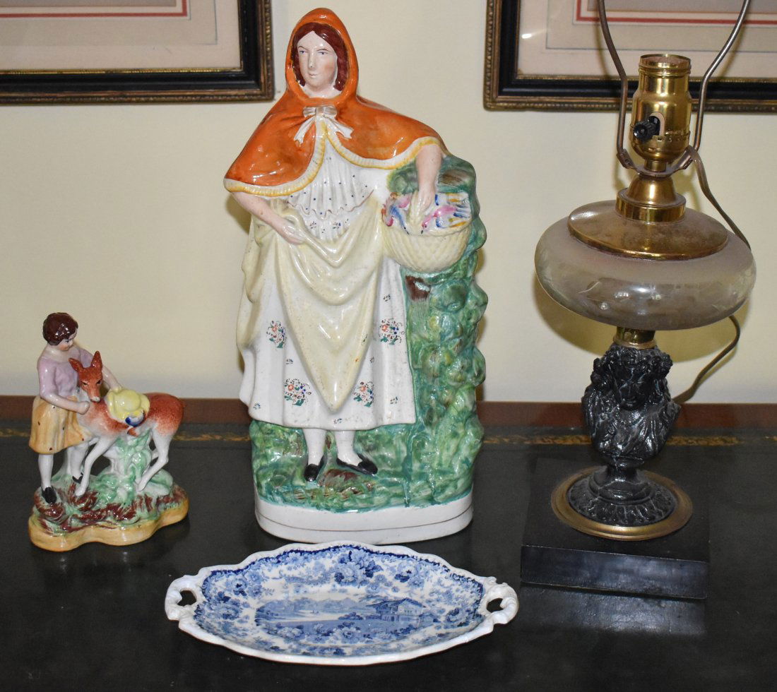 TWO ANTIQUE STAFFORDSHIRE FIGURES, LAMP & TRAY (1 of 5)
