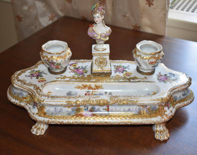 FINE 19TH CENTURY MEISSEN PORCELAIN INKSTAND: The Meissen inkstand of rectangular form with astragal ends the top with central portrait bust of Marie Antoinette flanked by handpainted floral inkpots and well formed pen tray the frieze decorated w