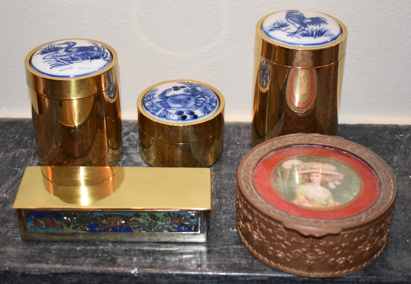 5 ASSORTED BRASS DRESSER BOXES, 4 CHINESE, 1 FRENCH (1 of 3)