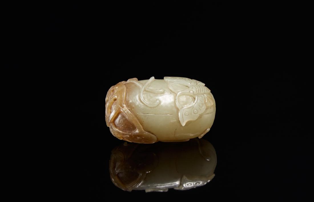 A melon-shaped celadon and russet jade snuff bottle (1 of 1)