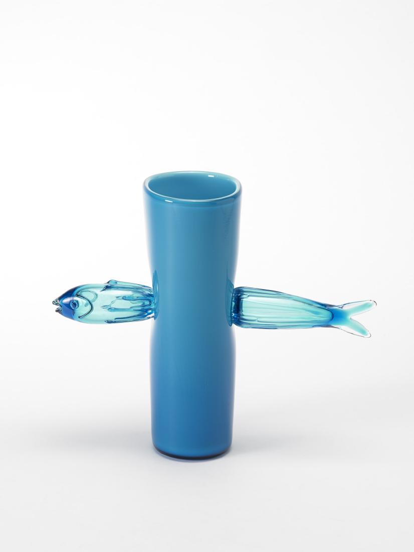 Fernando and Humberto Campana - Glass vase with glass: Fernando and Humberto Campana - Glass vase with glass sculpture depicting a fish. Venini, Murano, 2009 (cm 34x40) Artist's proof, one of a kind
