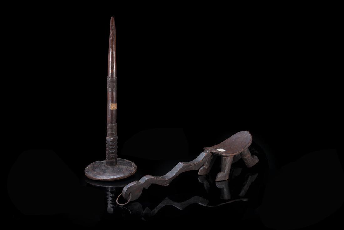Lot comprising two wood stools. 19th century (defects: Lot comprising two wood stools. 19th century (defects and losses)